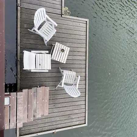 Bed & Breakfast T Verkeren - Houseboat