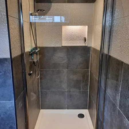 Bed and Breakfast T Verkeren - Houseboat